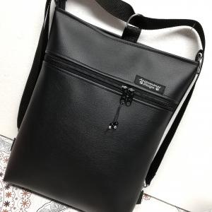 3in1 fekete minimal stílusú női hátizsák oldaltáska