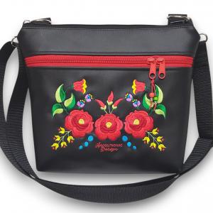 Bella crossbody oldaltáska szett neves pénztárcával 28x24cm - Hímzett Kalocsai virágos Hungarian Folkart30