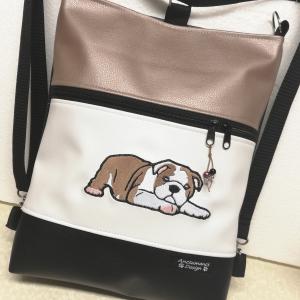 Hímzett angol bulldog kutyusos 3in1 hátizsák univerzális táska
