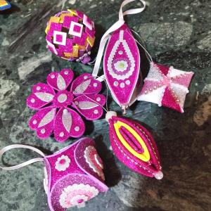 Kézműves csillogó karácsonyfadísz szett dekoráció 6 darab/szett pink lila