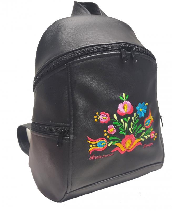 MAXIM BackPack L hátizsák - Hímzett Matyó virágcsokor fekete alapon Hungarian Folkart25