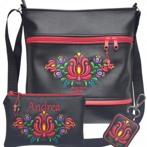 Hímzett 30x30-as Matyó virágos pakolós szett HungarianFolkart28 táska+neves pénztárcával+kulcstartó