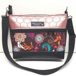 Three colors crossbody oldaltáska övtáska 26x21cm - Folk virágok rose fekete alapon