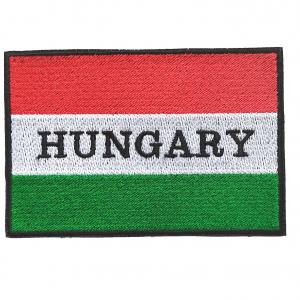 Vasalható varrható hímzett felvarró folt Magyar zászló Hungary felirattal 10x7cm