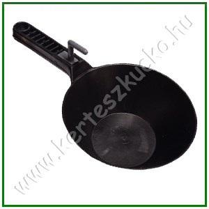 Kőműves fándli műanyagból