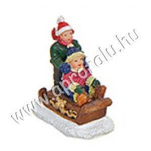 Szánkózó gyerekek 3 cm