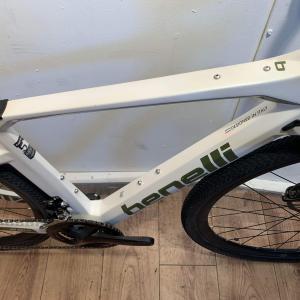Benelli G22 1.0 Pro Carbon Gravel kerékpár