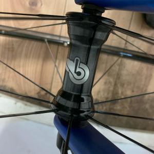 Boardman SLR 8.9 Carbon 2022 országúti kerékpár