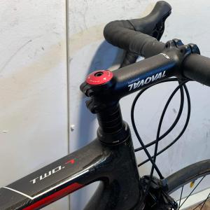 Fuji Altamira 2.7 Carbon országúti kerékpár