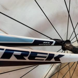 Trek MADONE 4.5 Carbon országúti kerékpár