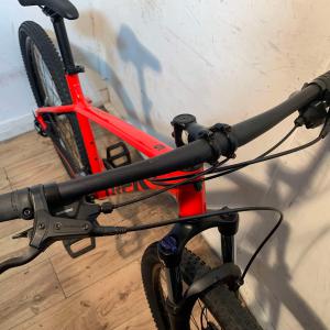 Trek Marlin 6 29er Hardtail MTB kerékpár