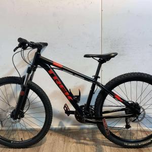 Trek Marlin 7 Hardtail MTB kerékpár