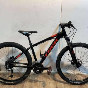 Trek Marlin 7 Hardtail MTB kerékpár